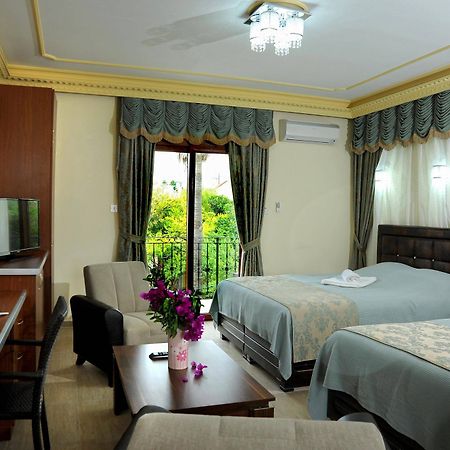 Riverside Garden Resort Karavas  Dış mekan fotoğraf